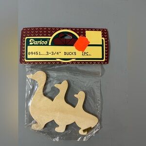 Darice 3-3/4" Unfinished Wooden Duck GeeseFamily Crafting Cutout Cottagecore NEW